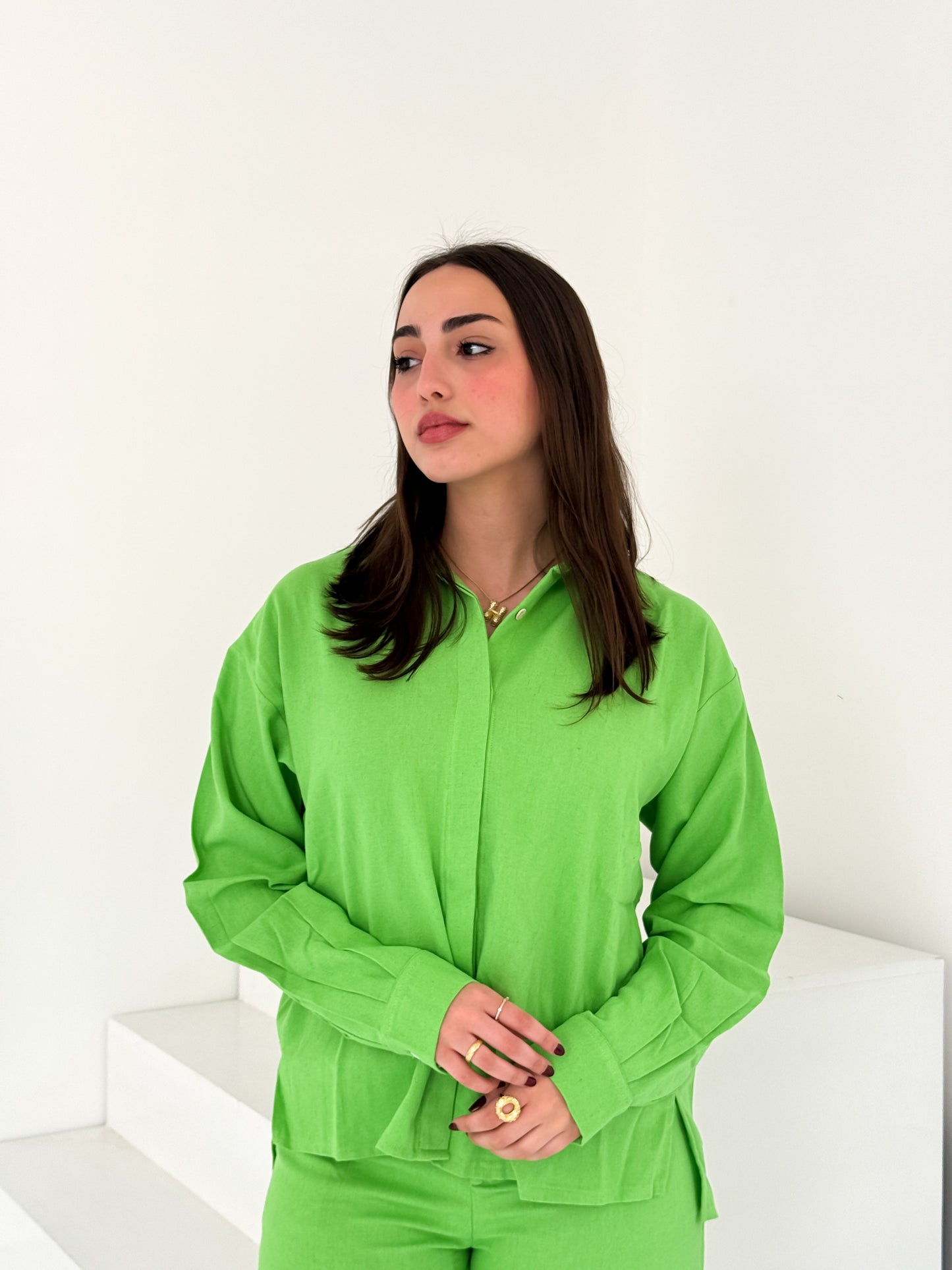 Two-Piece Linen Suit Mantis