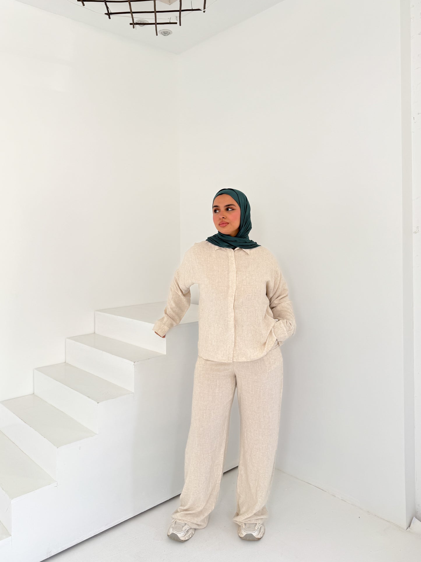 Two-Piece Linen Suit Beige