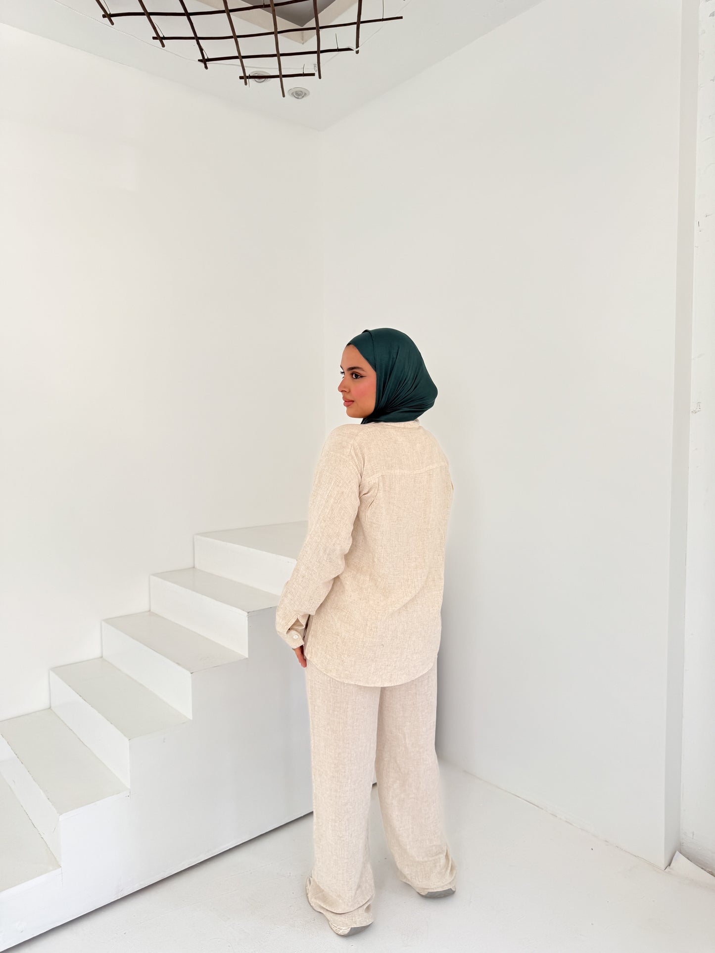 Two-Piece Linen Suit Beige