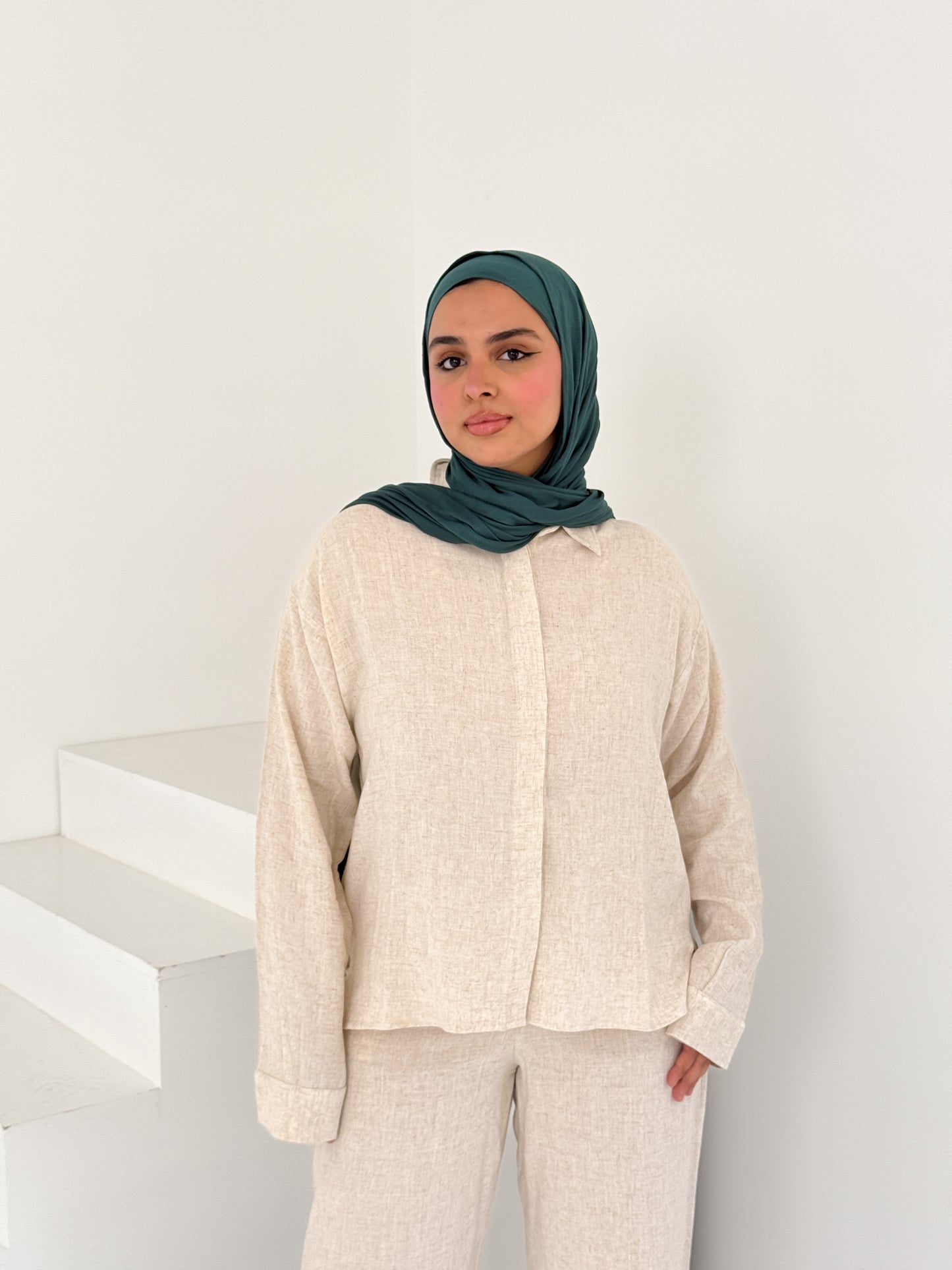 Two-Piece Linen Suit Beige