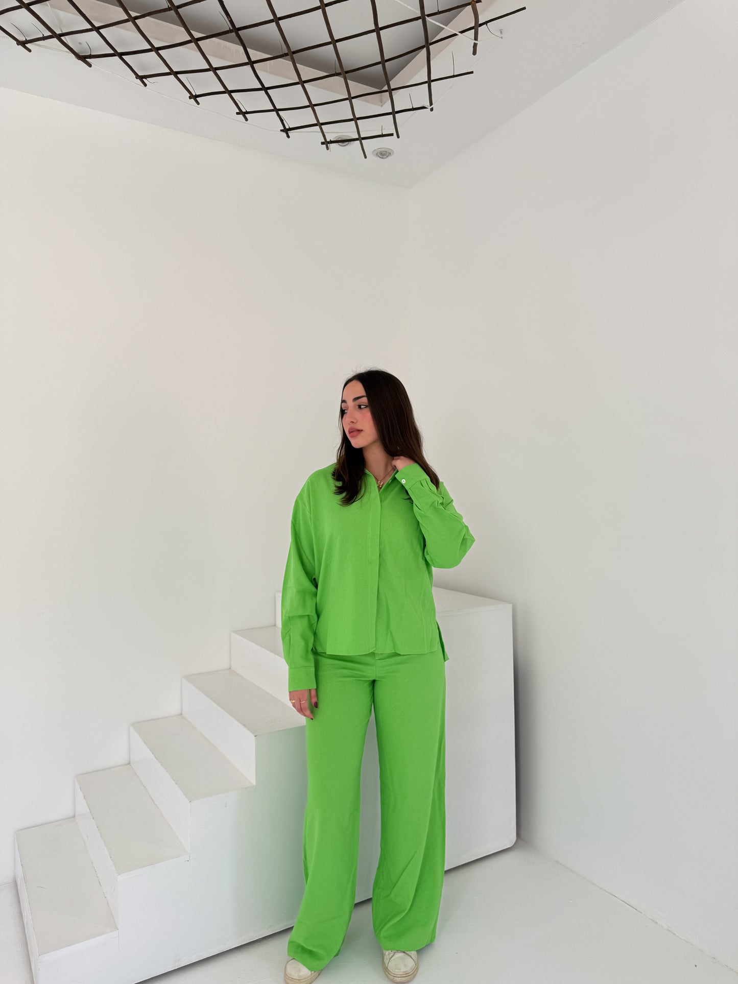 Two-Piece Linen Suit Mantis