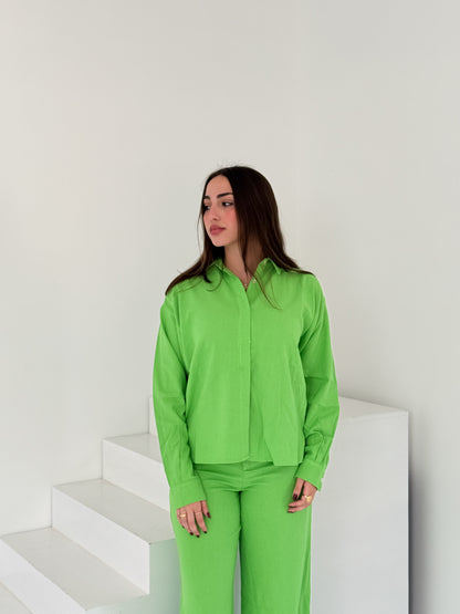 Two-Piece Linen Suit Mantis